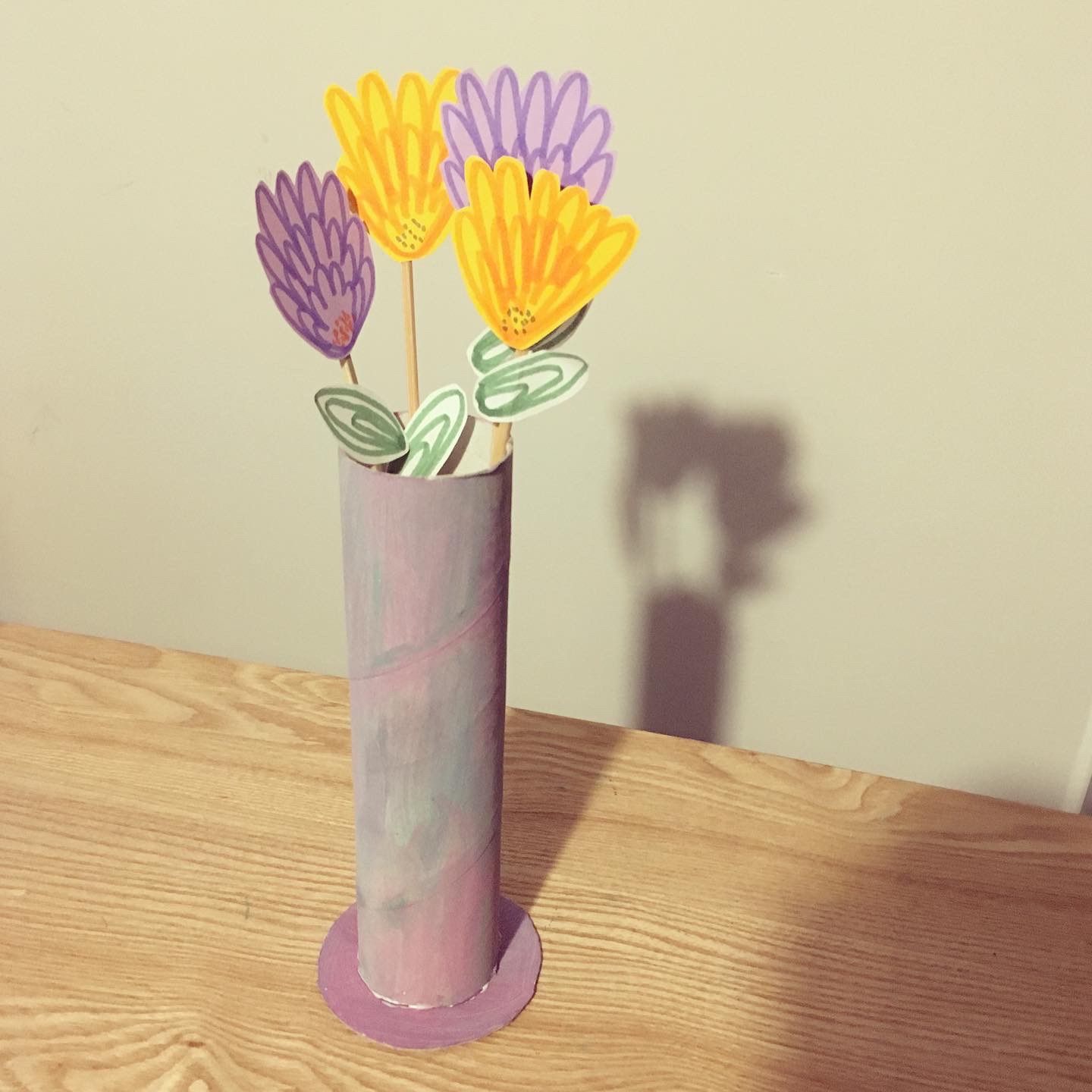 vaso di fiori di carta